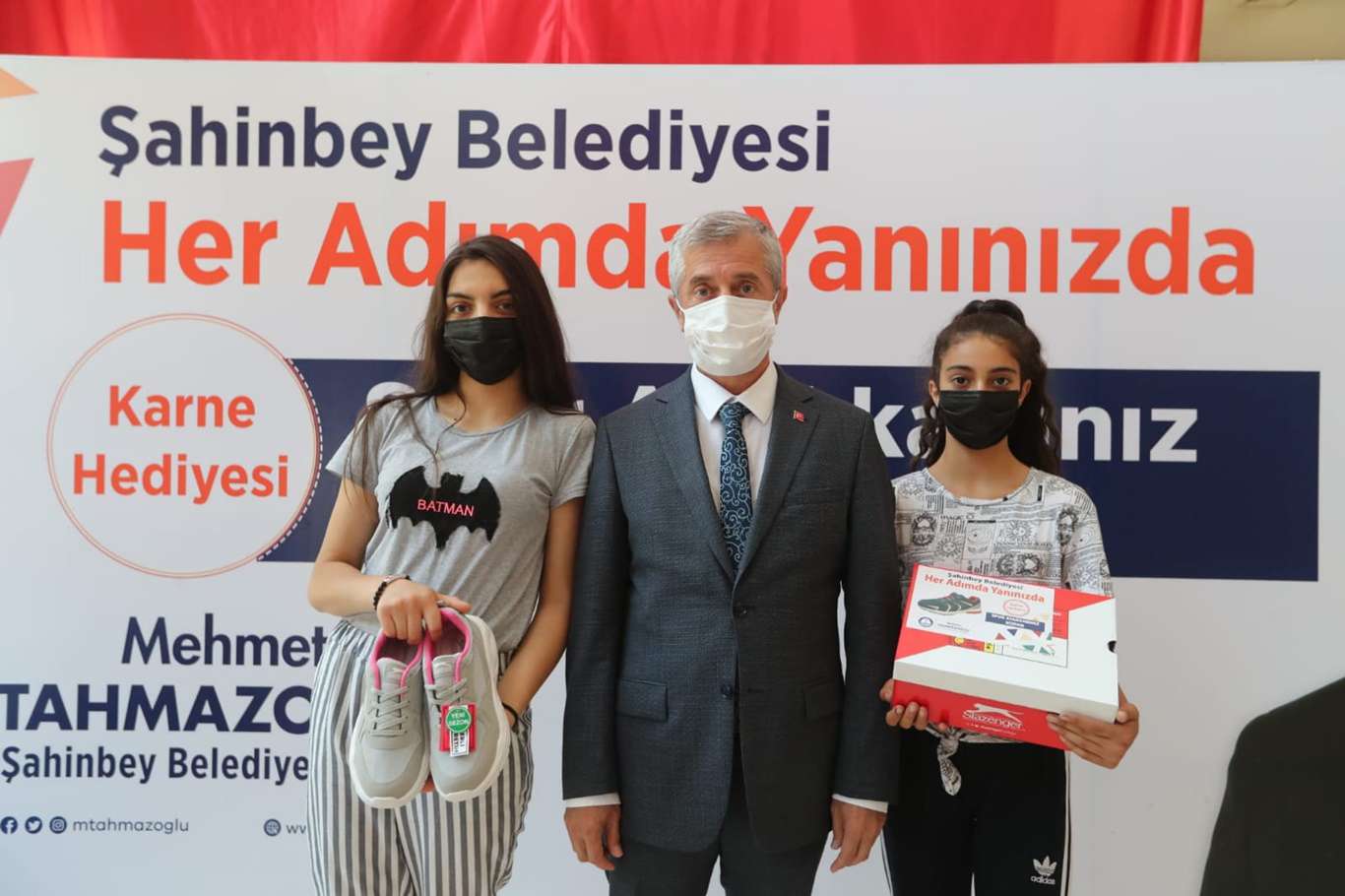 Gaziantep’te öğrencilere spor ayakkabısı dağıtılacak